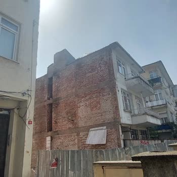 Üsküdar'da Turkcell Ev İnterneti Kesintisi, 20 Kez Arama Sonrası Çözüm Bekleniyor