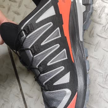 Sağ Ayakta Sürekli Çıkan Sürtünme Sesi Değişim Talebi