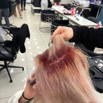 Garnier Saç Boyası Saçlarımı Kırmızıya Döndürdü Ve 16 Bin TL Masrafla Mağdur Oldum