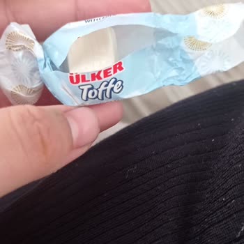 Ülker Toffe Şekerlerinde Yarım Ve Eksik Parçalar