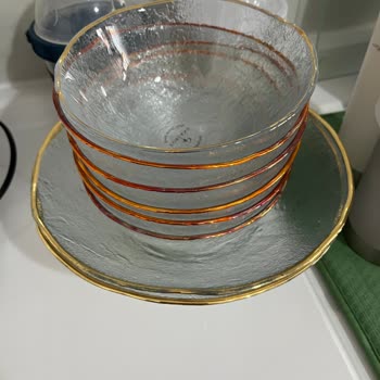 Yanlış Renk Ve Çıkan Yaldızlı Kaseler İçin Değişim Ve İade Talebi