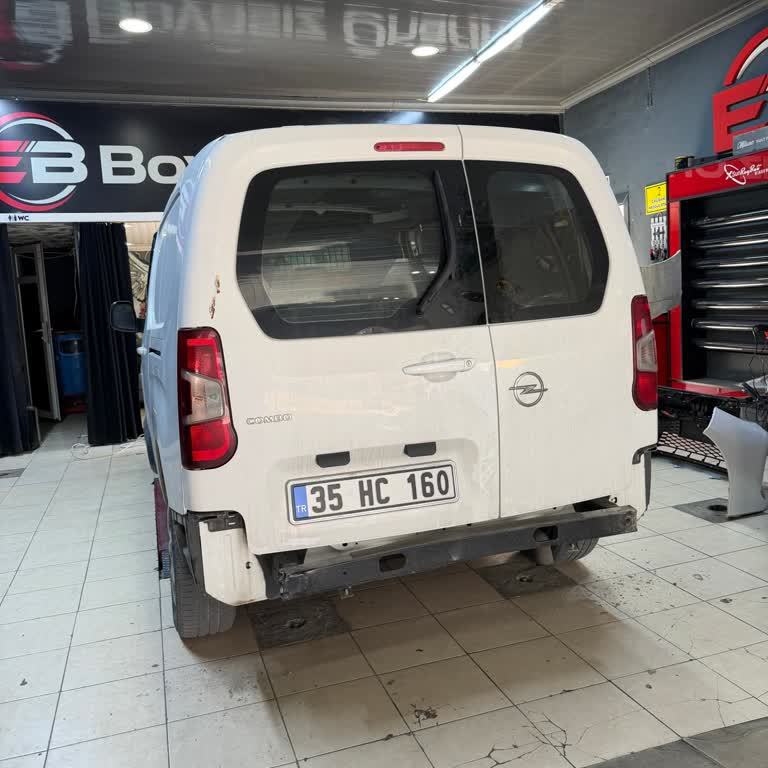 Quick Sigorta Arka Tampon Parçasını Geciktiriyor Ve Araç Muayenesine Engel Oluyor