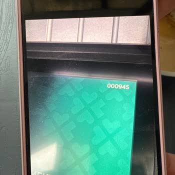 VakıfBank ATM’de 22 Bin TL Çalındı, Çağrı Merkezine Cevap Yok