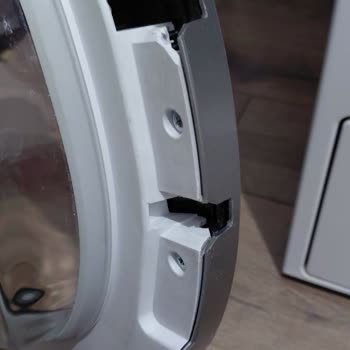 Garanti Kapsamındaki Kurutma Makinesi Kapağının Kullanıcı Hatası Olarak Reddedilmesi