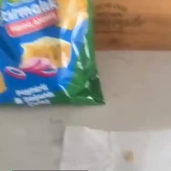 Ülker Üründen Sert Cisim Çıktı