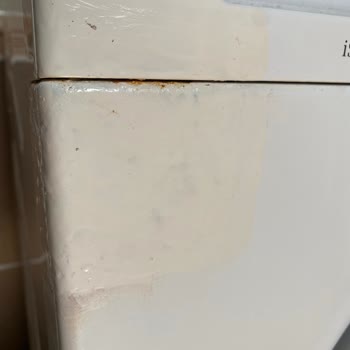 Ek