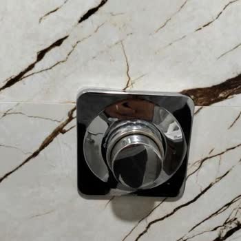 Bas Bırak Vanada Sürekli Su Damlaması Ve Ücretsiz Değişim Talebi