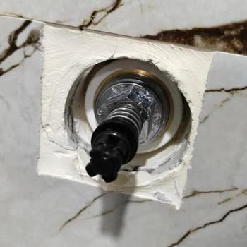 Bas Bırak Vanada Sürekli Su Damlaması Ve Ücretsiz Değişim Talebi