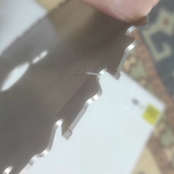 Testere Plus Ürün Ulaştığında Üzerinde Çizikler Olduğunu Ve Dişlerinin Keskin Olmadığını Fark Ettim