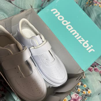 Modamız Bir Şikayeti