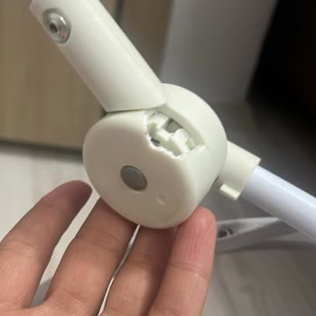 Kiwi Sallanan Ana Kucağın Kırılması, Ağırlık Bilgisi Çelişkisi Ve Garanti Dışı Kalması