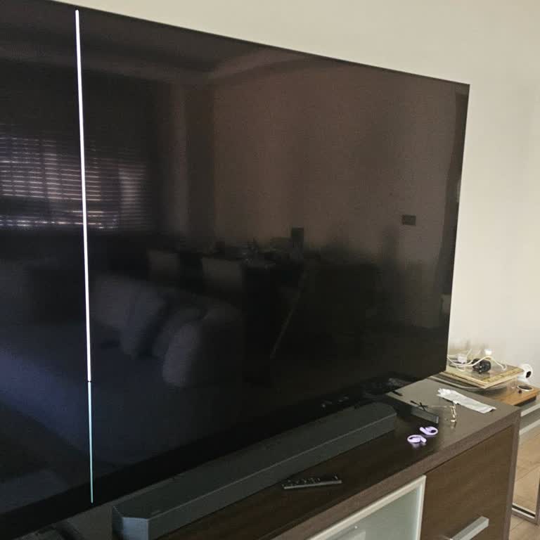 Kurulum Sonrası Çalışmayan OLED TV’ye Samsung’un Kullanıcı Hatası İddiası