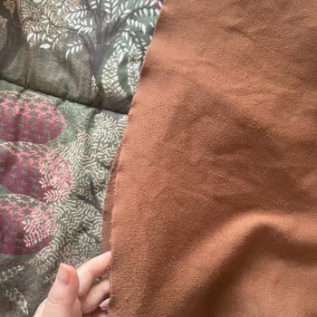 Mango Ürün Kalite Sorunu: Kazak Ve Pantolonda Deformasyon