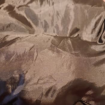 Yelek Ve Takım Elbisede Taş Dökülmesi Ve İade Talebi