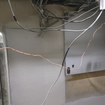 İnternetsiz Günler DSL Kablosu Kopması Ve Müşteri Hizmetlerinin İlgisizliği