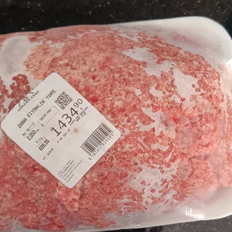 Migros Yöresel Kıyma Ürünü Yağdan Oluşmuş, İade Talep Ediyorum
