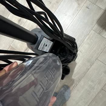 Hepsiburada’dan Aldığım Bissell Ürünün Su Tankı Parçası Sürekli Kırılıyor, Ücretli Değişim Talebi