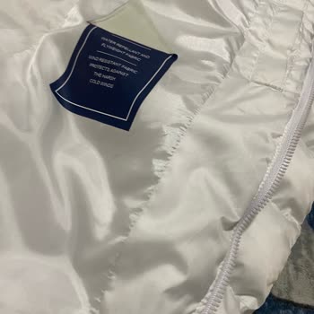 Jepublic Beyaz Yelekte Kalite Sorunu: Dikiş Ve Yazıların Erken Sökülmesi