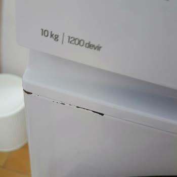 Arçelik 10120 MX Çamaşır Makinesinde Boya Soyulması Ve Paslanma Sorunu