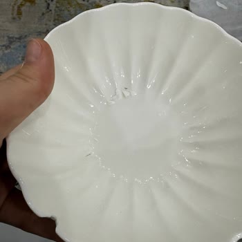 Kırık Tabaklar Üç Ay Beklemede Gönderilmedi