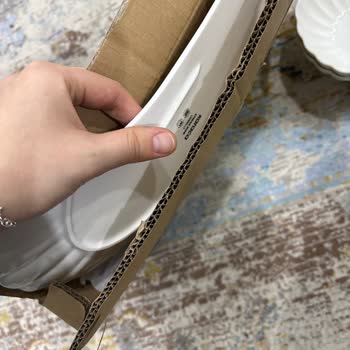 Kırık Tabaklar Üç Ay Beklemede Gönderilmedi