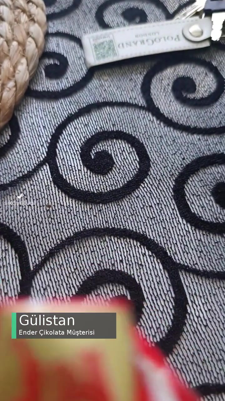 Ender Çikolatanın İçinden Ambalaj Çıktı videonun kapak resmi