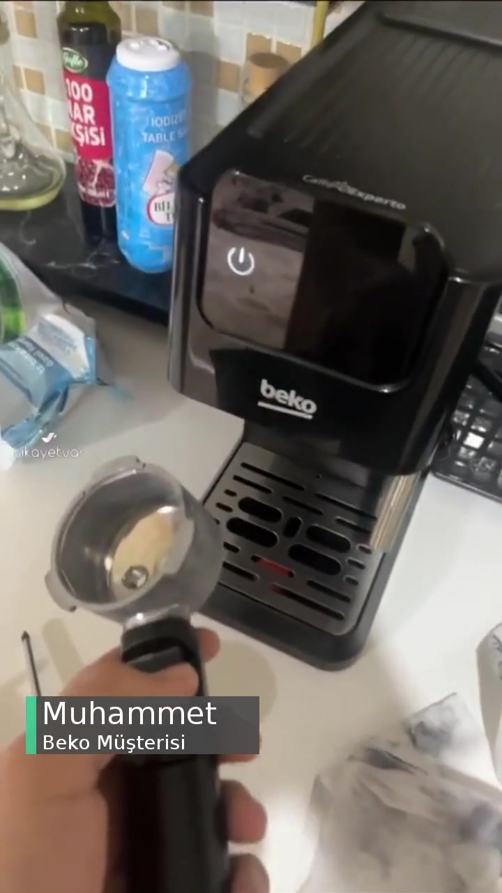 Beko Cep 5302 B Manuel Espresso Makinesinde Oksitlenme videonun kapak resmi