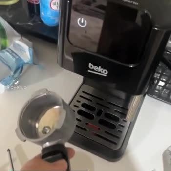 Beko Cep 5302 B Manuel Espresso Makinesinde Oksitlenme