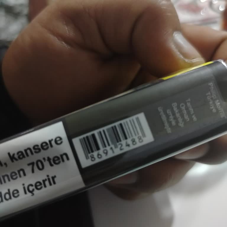 Parliament Midnight Blue’ta Lezzet Değişikliği Ve Yeni Sarı Bandrol Ürünü Memnuniyetsizliği