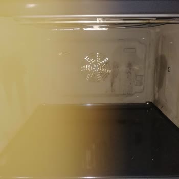 Siemens Fırının Temizleme Fonksiyonu Çalışmıyor, Hatalı Ürün Satışıyla Kullanılamaz Hale Geldi