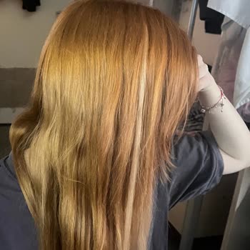 Saç Diplerinde Kısalan Bölge Ve Yanlış Renk Uygulaması Nedeniyle 12.000 TL İadesi Talebi