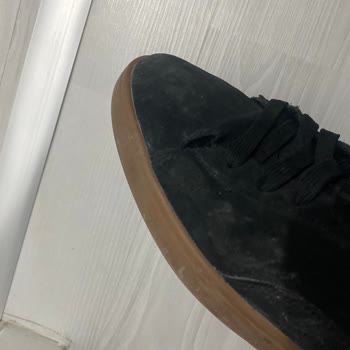 Kısa Sürede Bozulan Ayakkabı İçin Garanti Ve Mağaza İlgisizliği Şikayeti