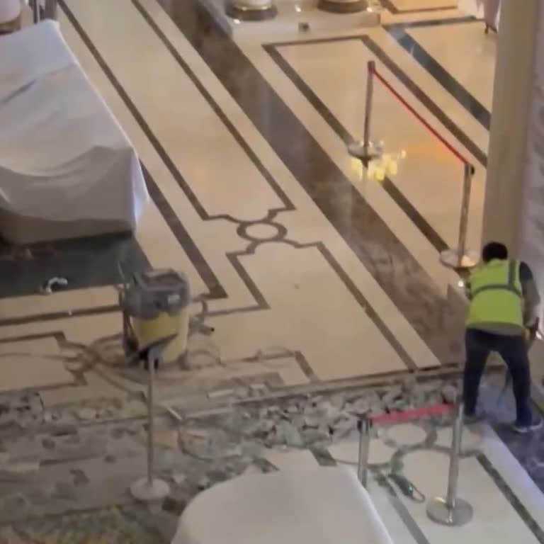 Yoğun Tadilat Ve Kontrolsüz Kediler Çocuğumu Tırmaladı; Otel Yönetimi Yanıt Vermedi