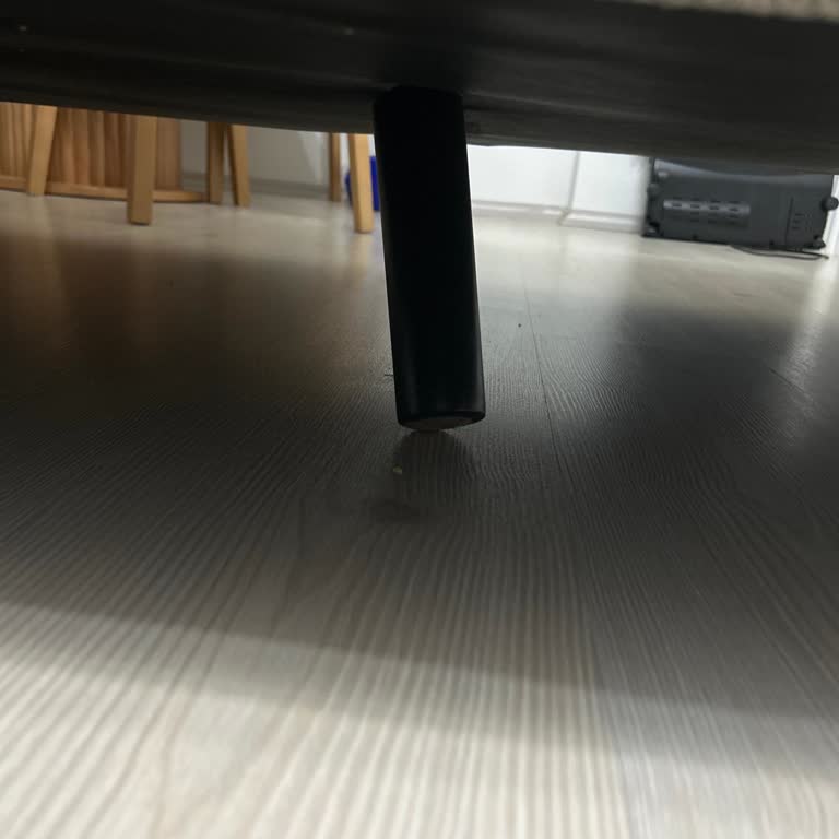 Kusurlu Koltuk Takımı Ve Yetersiz Servis Süreci