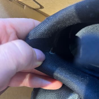 Puma Carina Ayakkabısının 40 Günlük Kullanımda Ön Kısım Açılması Ve Topuk Yırtılması