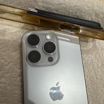 Zorla Satılan Kılıf Ve Tutulmayan Değişim Garantisi