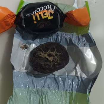 Draft Jelli Chocolate Ürününde Kurt Bulunması Sağlık Ve Hijyen Endişesi