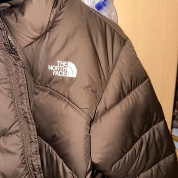 Dry Center’da Kuru Temizleme Sonrası Montta Siyah Lekeler Ve Tazminat Talebi