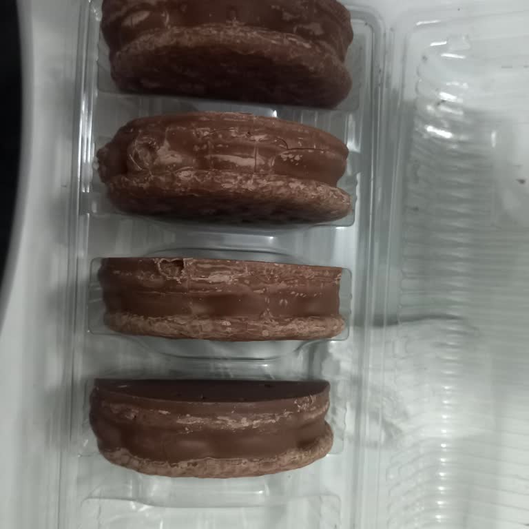 Migros Lüleburgaz’da Ülker Halley Karadutlu Bisküvi Renk Değişikliği Ve Gıda Güvenliği Endişesi