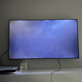 Arçelik Google 8 Series TV'de Donma Ve Panelde Beyaz Lekeler, Garanti Kapsamında Değişim Talebi