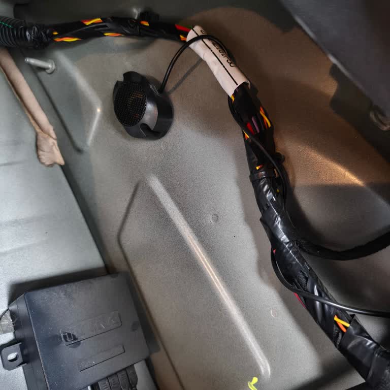 Sıfır Citroen C3 Aircross Araçta Orijinal Olmayan Park Sensörü Takılması Ve Sürekli Ses Sorunu