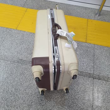 Аэрофлот испортил багаж — требуют компенсацию за поврежденный чемодан после рейса