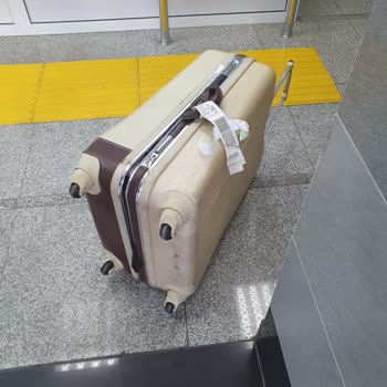 Аэрофлот испортил багаж — требуют компенсацию за поврежденный чемодан после рейса