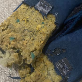 Terlik Astarı Yırtıldı Sünger Dışarı Çıktı Kalite Sorunu İade Talebi