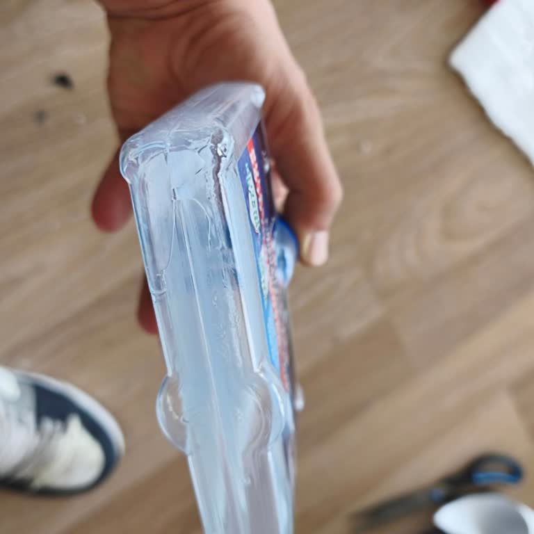 A101 Mağazasında Kırılan Ürün İçin Müşteriden Ücret Talep Edilmesi Ve Kasiyerin Tavrı