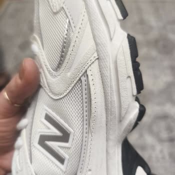 Kusurlu New Balance Ayakkabı, Eksik İade Ve Renk Değişikliği Ücret Sorunu