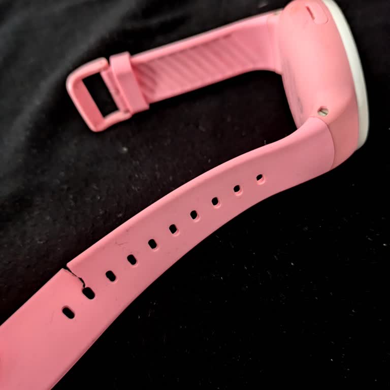 Çocuk Saatinde Yırtılan Kordon İçin Aşırı Ücret Şikayeti