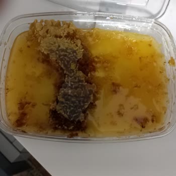 Koop Market Balın Alt Kısmında Yoğun Şekilde Şekerlenme Olduğunu Gördüm