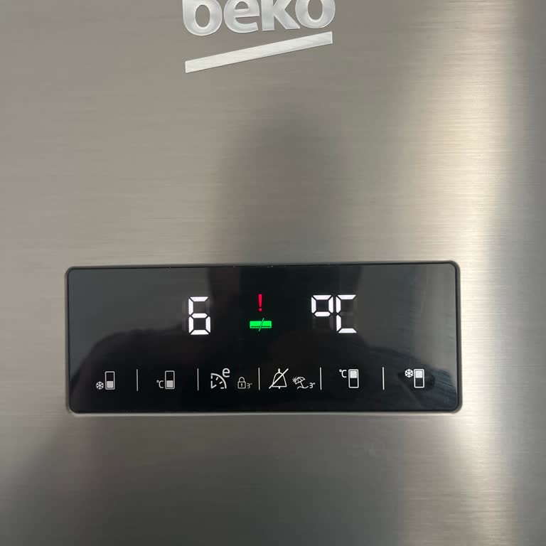 Beko Buzdolabında Gaz Kaçağı Ve Ücretsiz Değişim Talebi