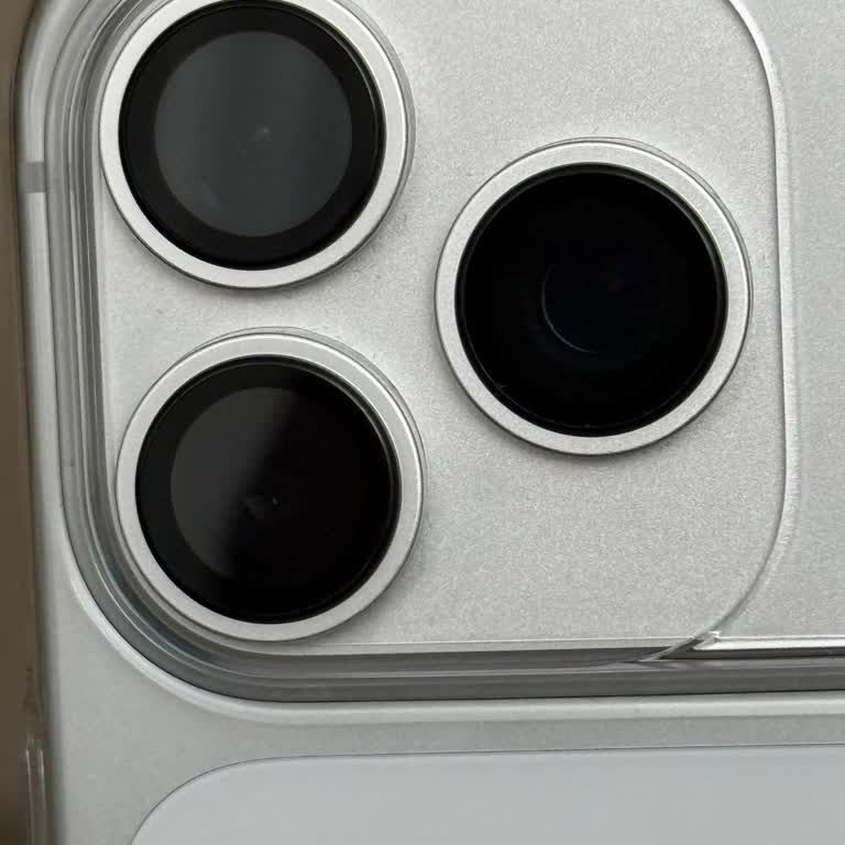 Kamerada Toz Olan İphone 17 Pro Max İçin Ayıplı Ürün Değişim Talebi